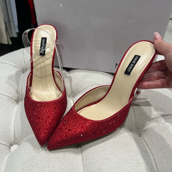 Nine West Sparkle red pointed toe heels - Picture 6 of 7